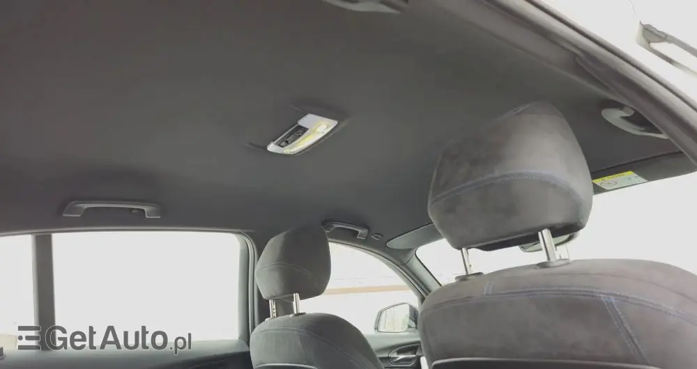 BMW Seria 1 118i Edition M Sport Shadow