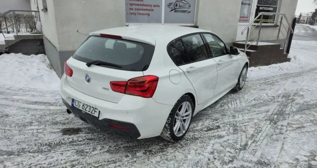 BMW Seria 1 118i Edition M Sport Shadow