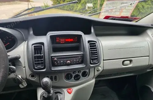 RENAULT Trafic 
