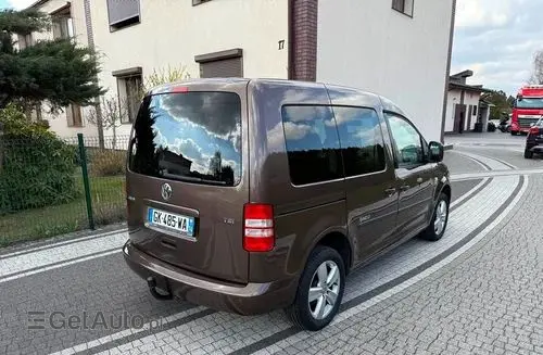 VOLKSWAGEN Caddy 
