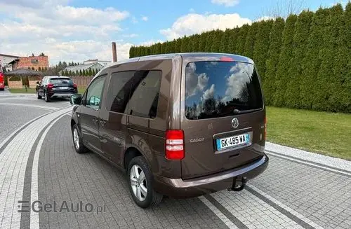 VOLKSWAGEN Caddy 