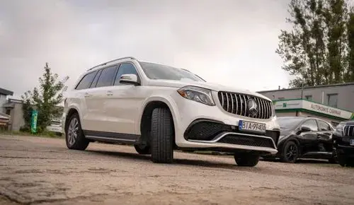 MERCEDES-BENZ GL 