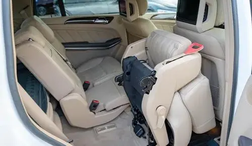 MERCEDES-BENZ GL 