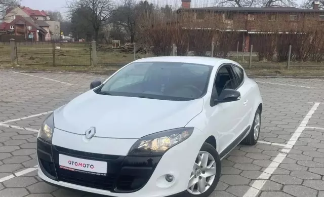 RENAULT Megane 