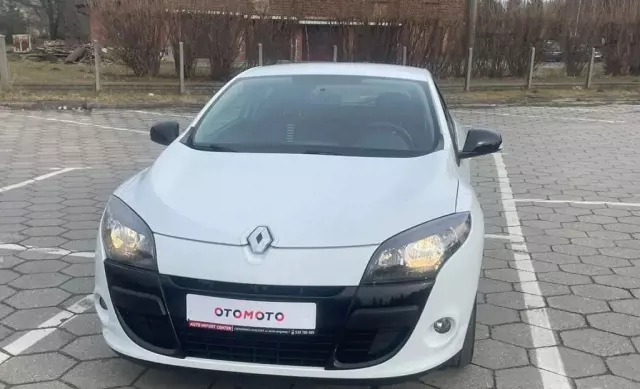 RENAULT Megane 