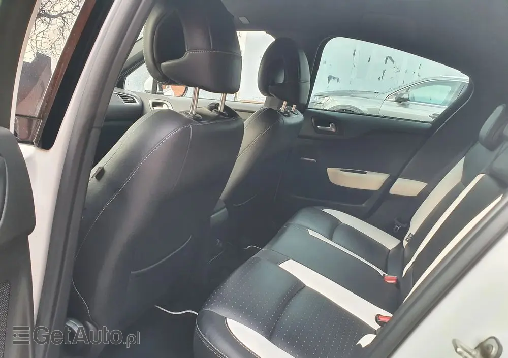 CITROËN DS4 PureTech 130 Stop&Start SoChic