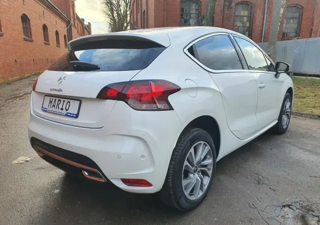 CITROËN DS4 PureTech 130 Stop&Start SoChic