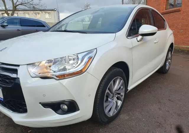 CITROËN DS4 PureTech 130 Stop&Start SoChic