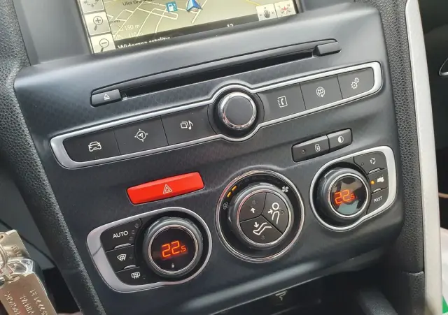 CITROËN DS4 PureTech 130 Stop&Start SoChic