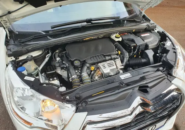 CITROËN DS4 PureTech 130 Stop&Start SoChic