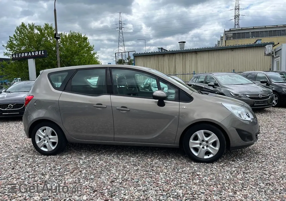 OPEL Meriva 