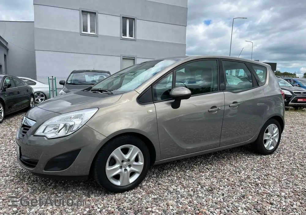 OPEL Meriva 