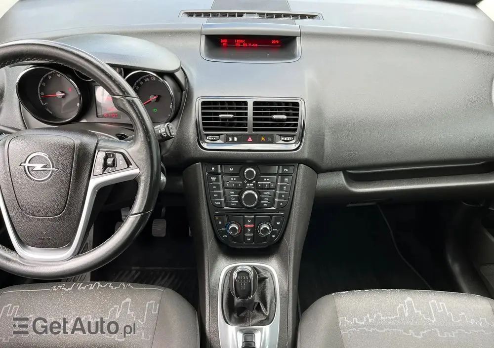 OPEL Meriva 