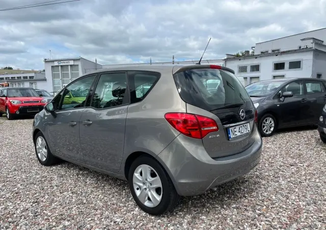 OPEL Meriva 