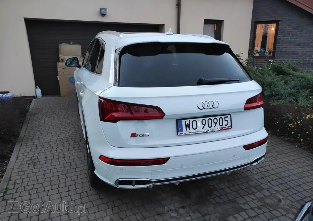 AUDI SQ5 