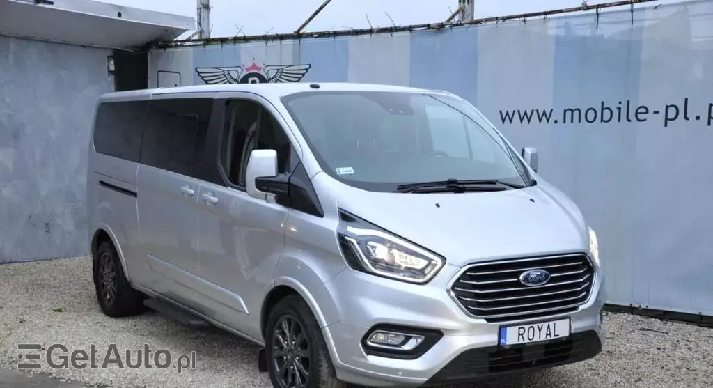 FORD Tourneo Custom 
