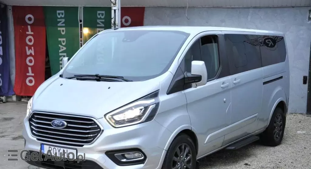 FORD Tourneo Custom 