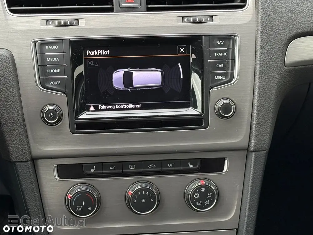 VOLKSWAGEN Golf Variant 1.6 TDI BlueMot Comfortline