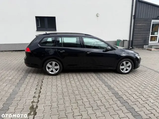 VOLKSWAGEN Golf Variant 1.6 TDI BlueMot Comfortline
