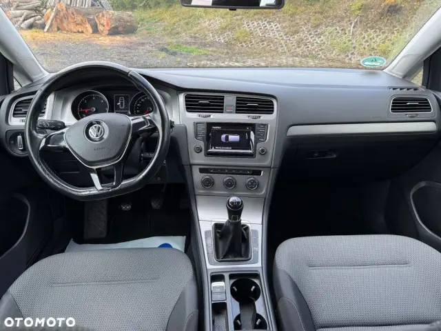 VOLKSWAGEN Golf Variant 1.6 TDI BlueMot Comfortline