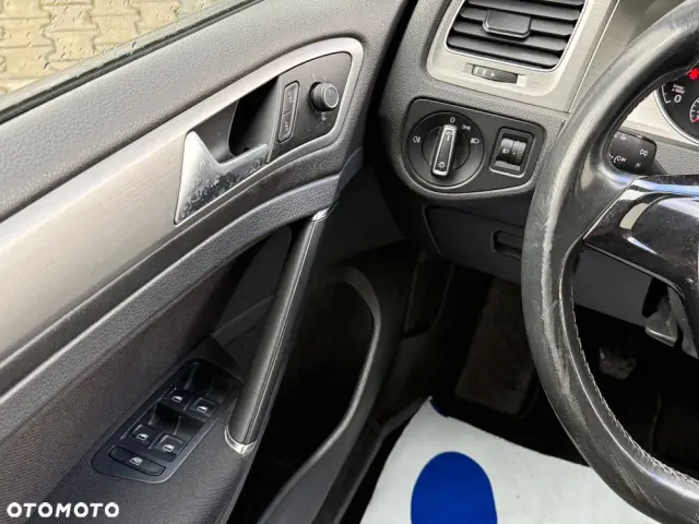 VOLKSWAGEN Golf Variant 1.6 TDI BlueMot Comfortline