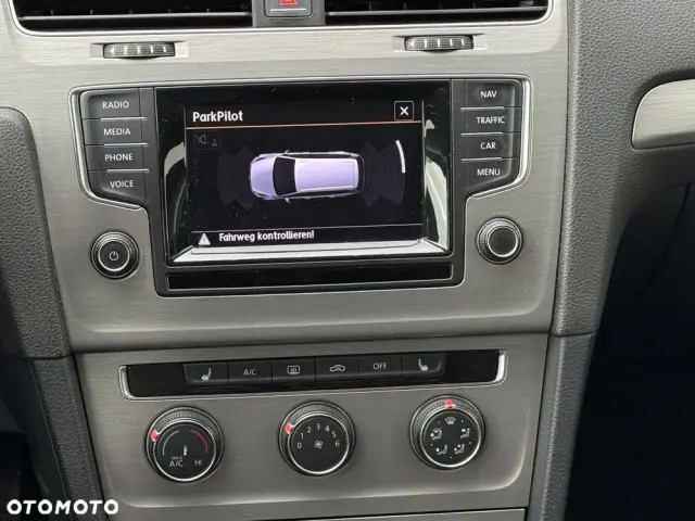 VOLKSWAGEN Golf Variant 1.6 TDI BlueMot Comfortline