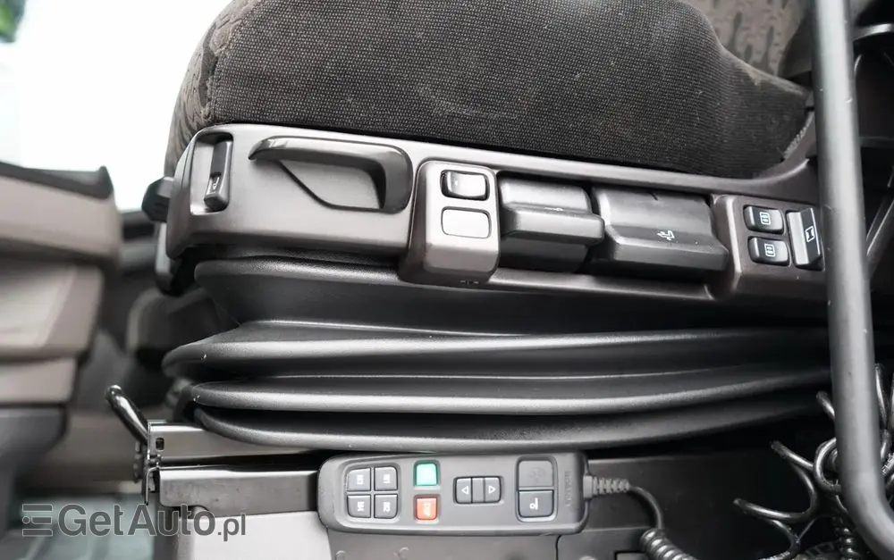 SCANIA S 450 / RETARDER / KLIMA POSTOJOWA  / ALUFELGI / 