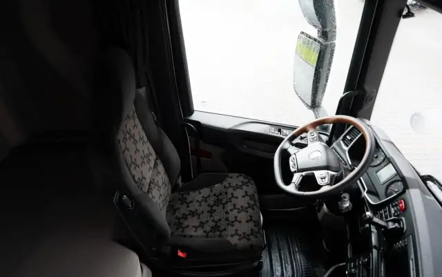 SCANIA S 450 / RETARDER / KLIMA POSTOJOWA  / ALUFELGI / 