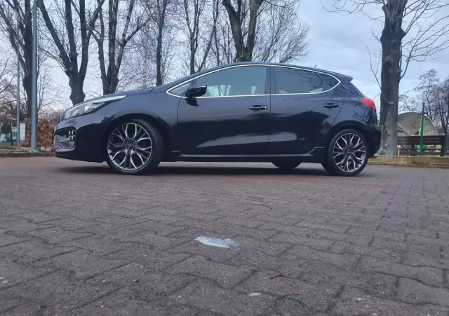 KIA Ceed Cee'd 1.6 T-GDI GT XL