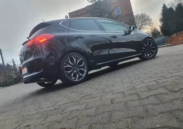 KIA Ceed Cee'd 1.6 T-GDI GT XL