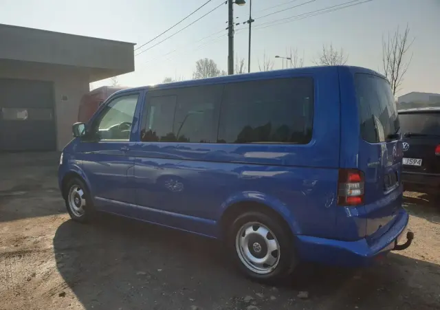 VOLKSWAGEN Multivan L1 Trendline