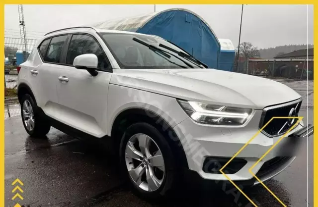 VOLVO Xc 40 