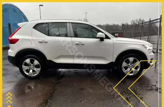 VOLVO Xc 40 