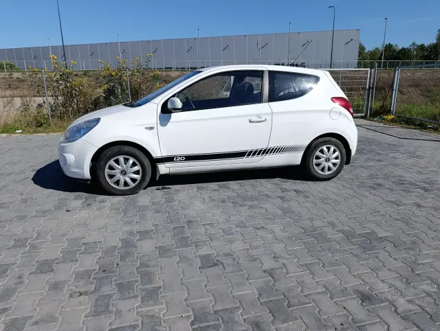 HYUNDAI I20 Classic
