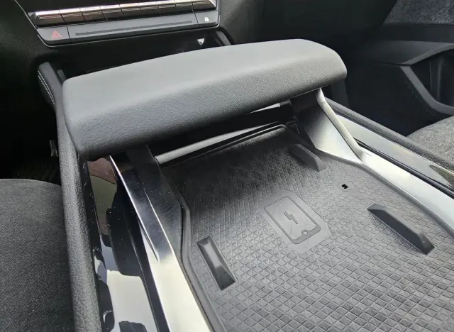 RENAULT Espace 1.2 E-Tech Full Hybrid 200 Techno MMT 7os