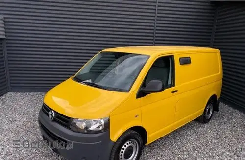 VOLKSWAGEN TRANSPORTER 