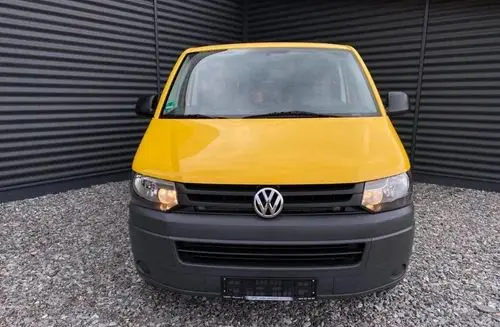 VOLKSWAGEN TRANSPORTER 