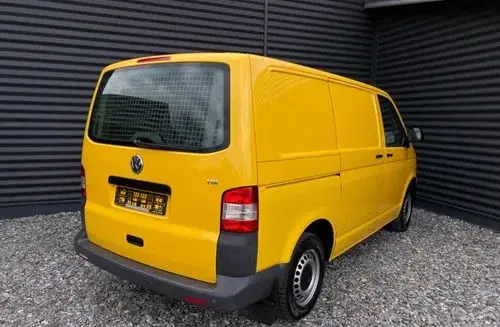 VOLKSWAGEN TRANSPORTER 