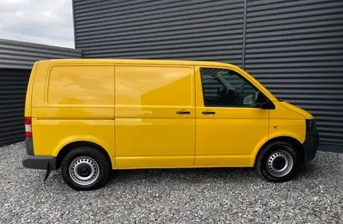 VOLKSWAGEN TRANSPORTER 
