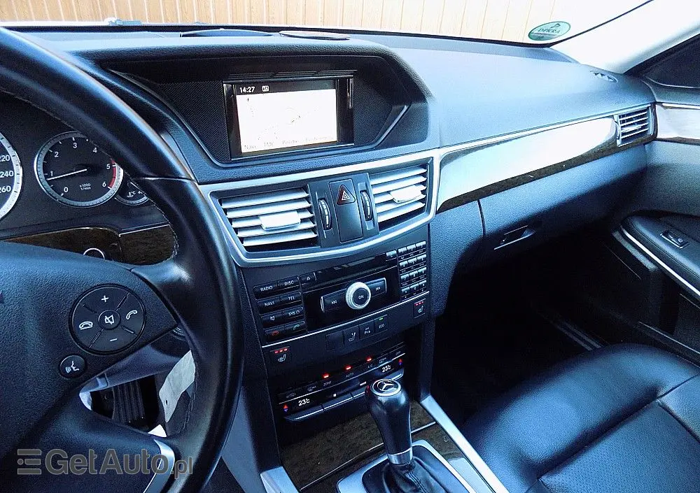 MERCEDES-BENZ Klasa E 200 CDI DPF BlueEFFICIENCY 7G-TRONIC Elegance