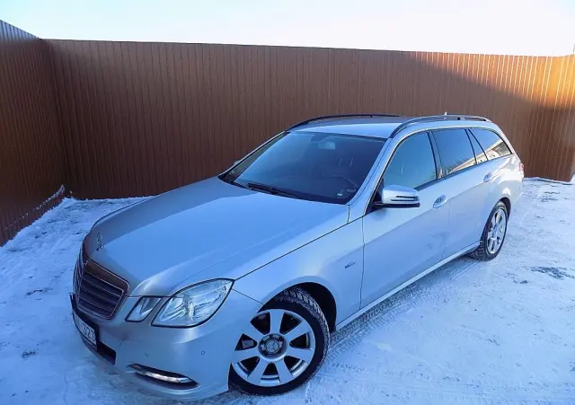 MERCEDES-BENZ Klasa E 200 CDI DPF BlueEFFICIENCY 7G-TRONIC Elegance