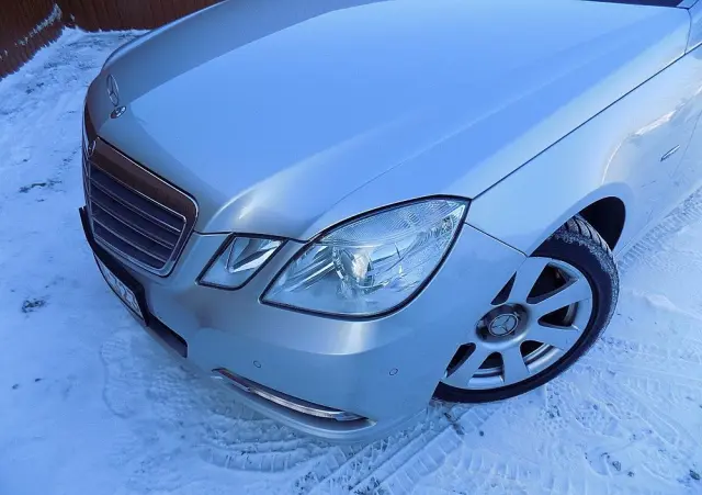 MERCEDES-BENZ Klasa E 200 CDI DPF BlueEFFICIENCY 7G-TRONIC Elegance