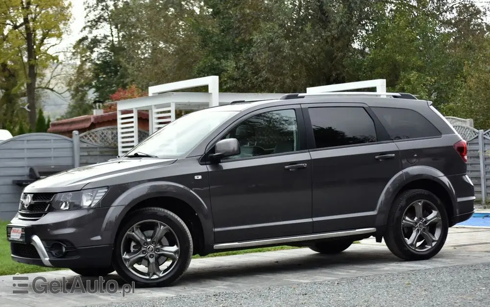 FIAT Freemont 2.0 Multijet 16V DPF Automatik Allrad Cross