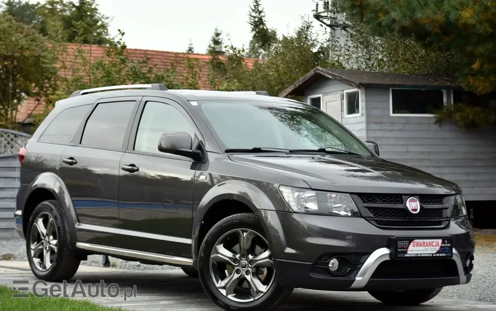 FIAT Freemont 2.0 Multijet 16V DPF Automatik Allrad Cross