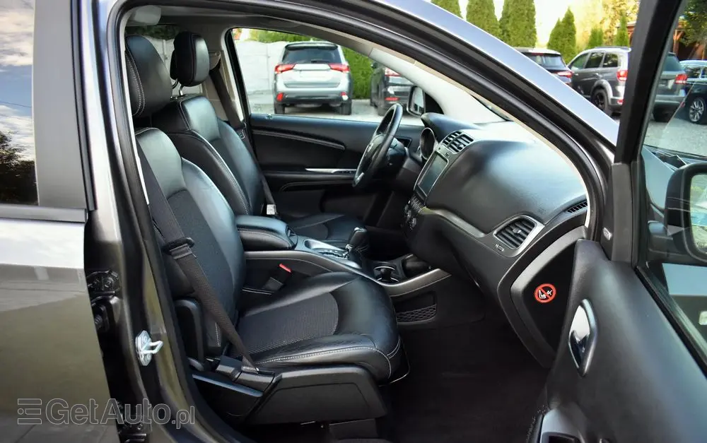 FIAT Freemont 2.0 Multijet 16V DPF Automatik Allrad Cross