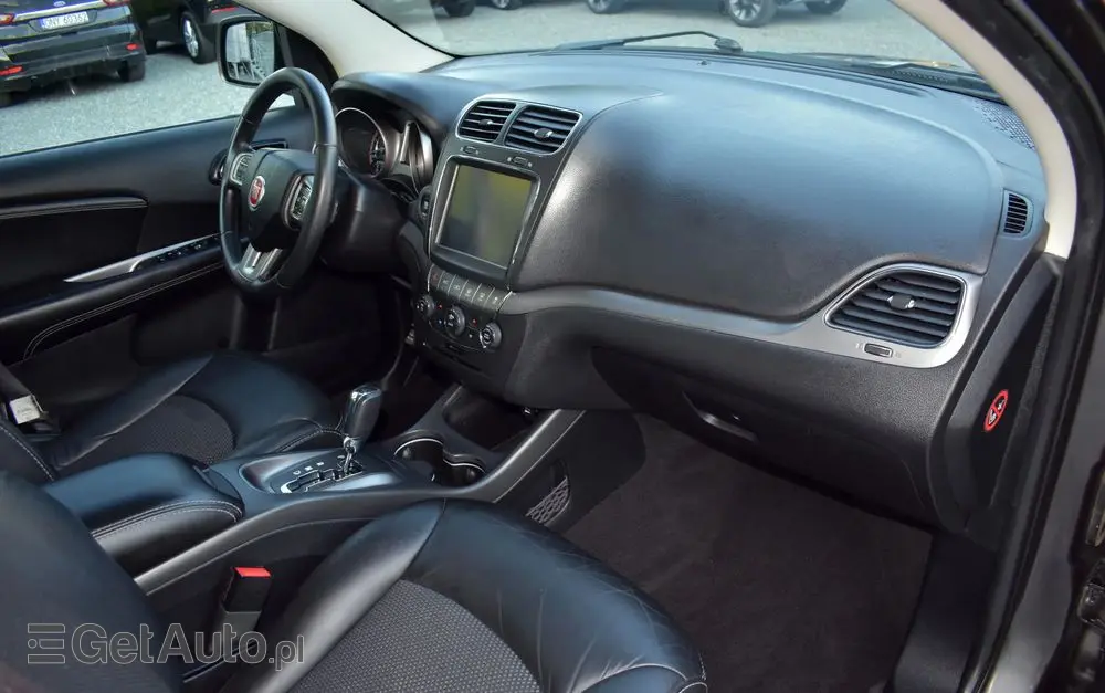 FIAT Freemont 2.0 Multijet 16V DPF Automatik Allrad Cross