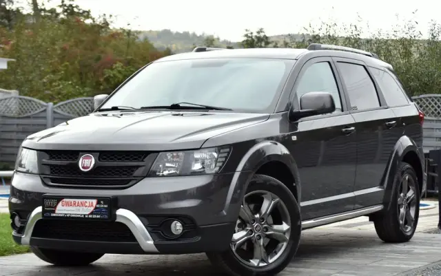 FIAT Freemont 2.0 Multijet 16V DPF Automatik Allrad Cross