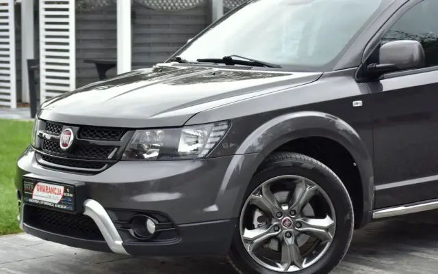 FIAT Freemont 2.0 Multijet 16V DPF Automatik Allrad Cross