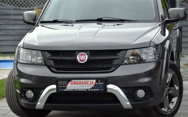 FIAT Freemont 2.0 Multijet 16V DPF Automatik Allrad Cross