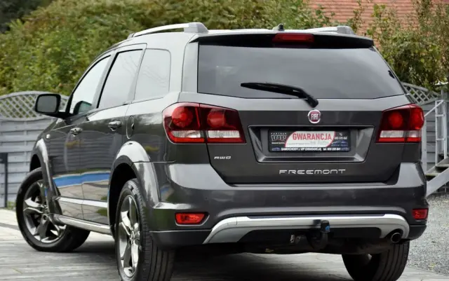 FIAT Freemont 2.0 Multijet 16V DPF Automatik Allrad Cross